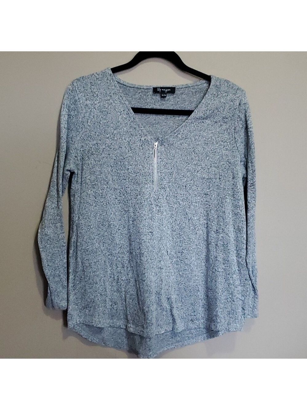 Lily Morgan sweater size xl